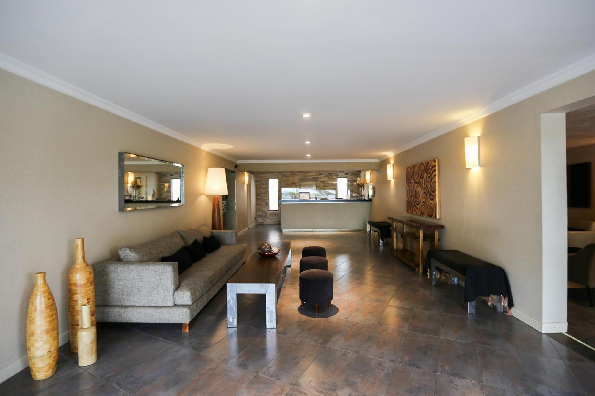 Hotel Bahia Redonda เอลกาลาฟาเต ภายนอก รูปภาพ